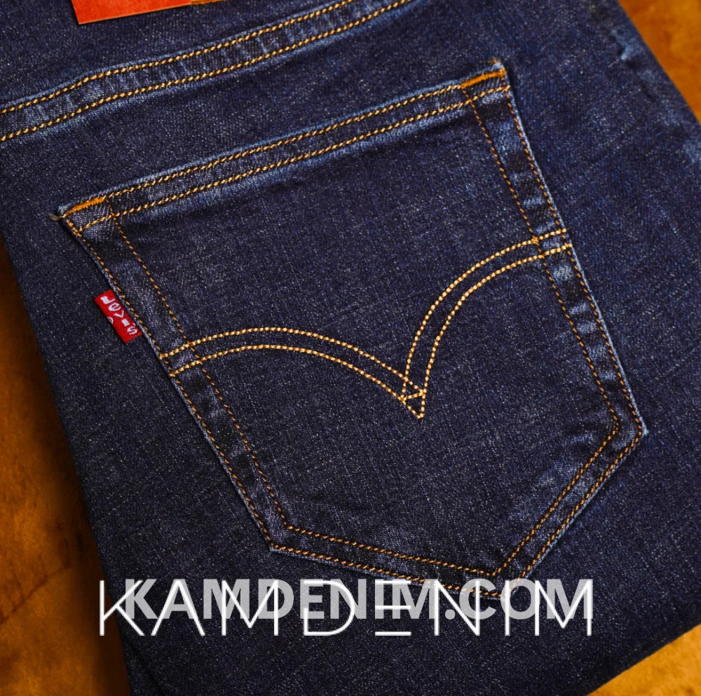 Jeans Lvs Bleu 4100 Coupe Normale