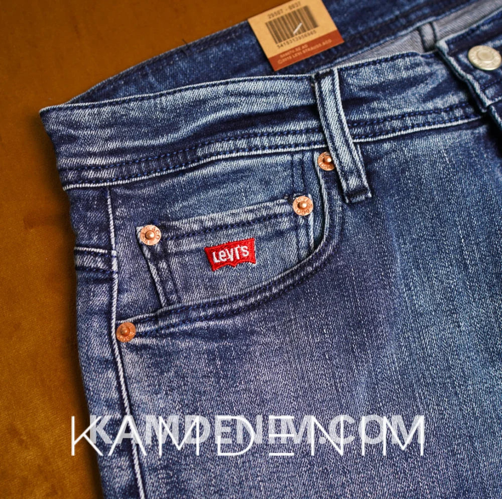 Jeans Lvs Naivy Blue 4104 Coupe Normale